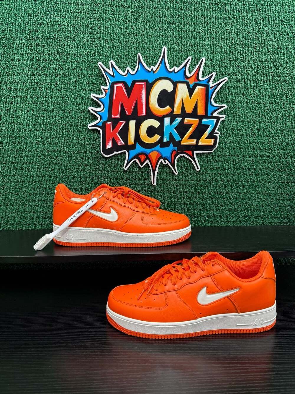Nike Air Force 1 Low Retro Color of the Month Jewel Safety Orange Size 12